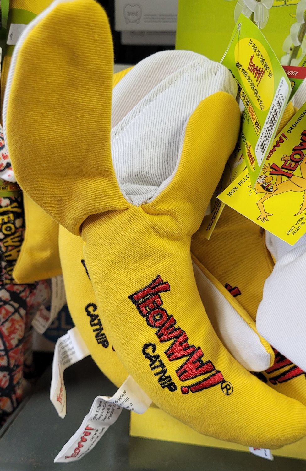 Yeowww! Catnip Peeled Banana