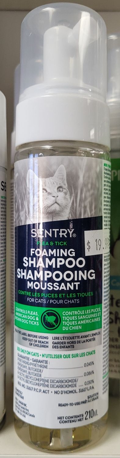 Sentry Flea &amp; Tick Shampoo for Cats 210ml