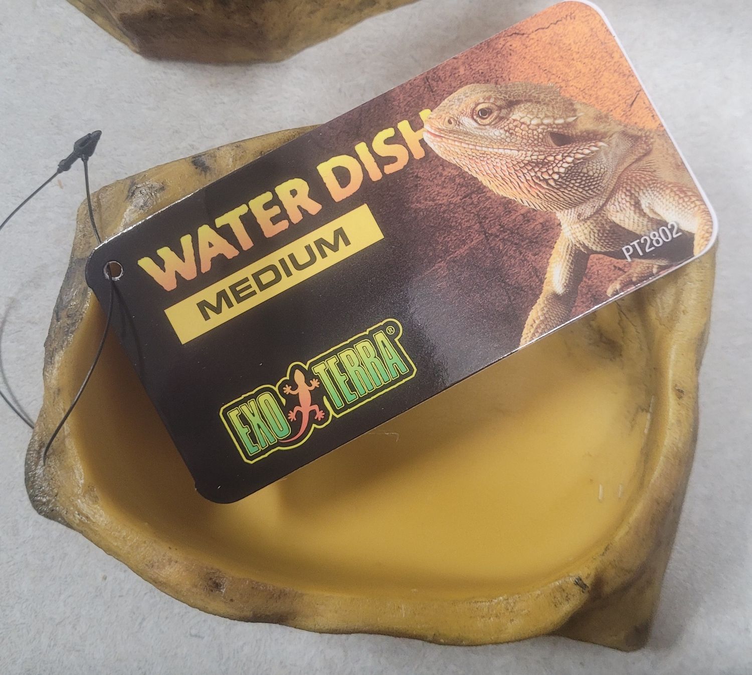 ET Water Dish Med