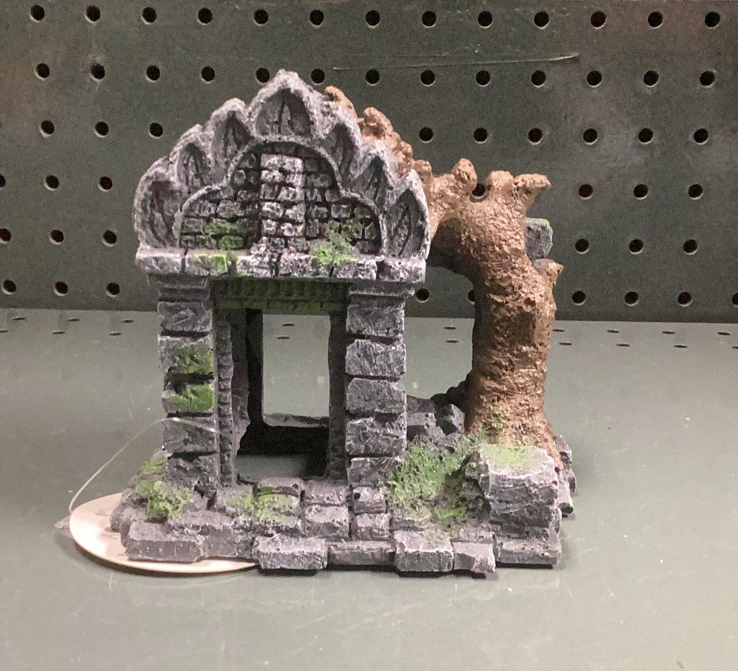 Aqua Fit Polyresin Medevil Arch w/Tree