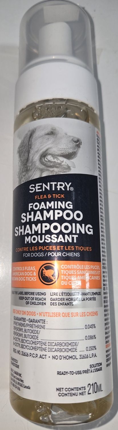 Sentry Flea &amp; Tick Shampoo for Dogs