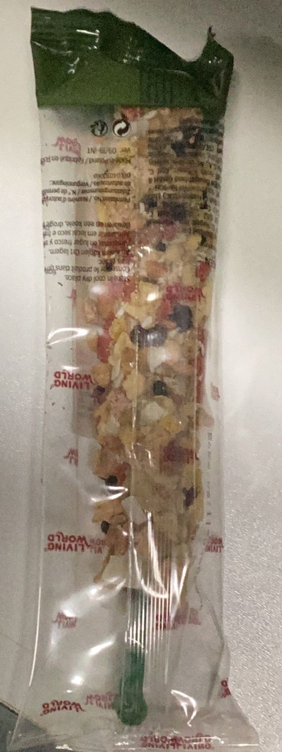 LW Small Animal Fruit Sticks 45g