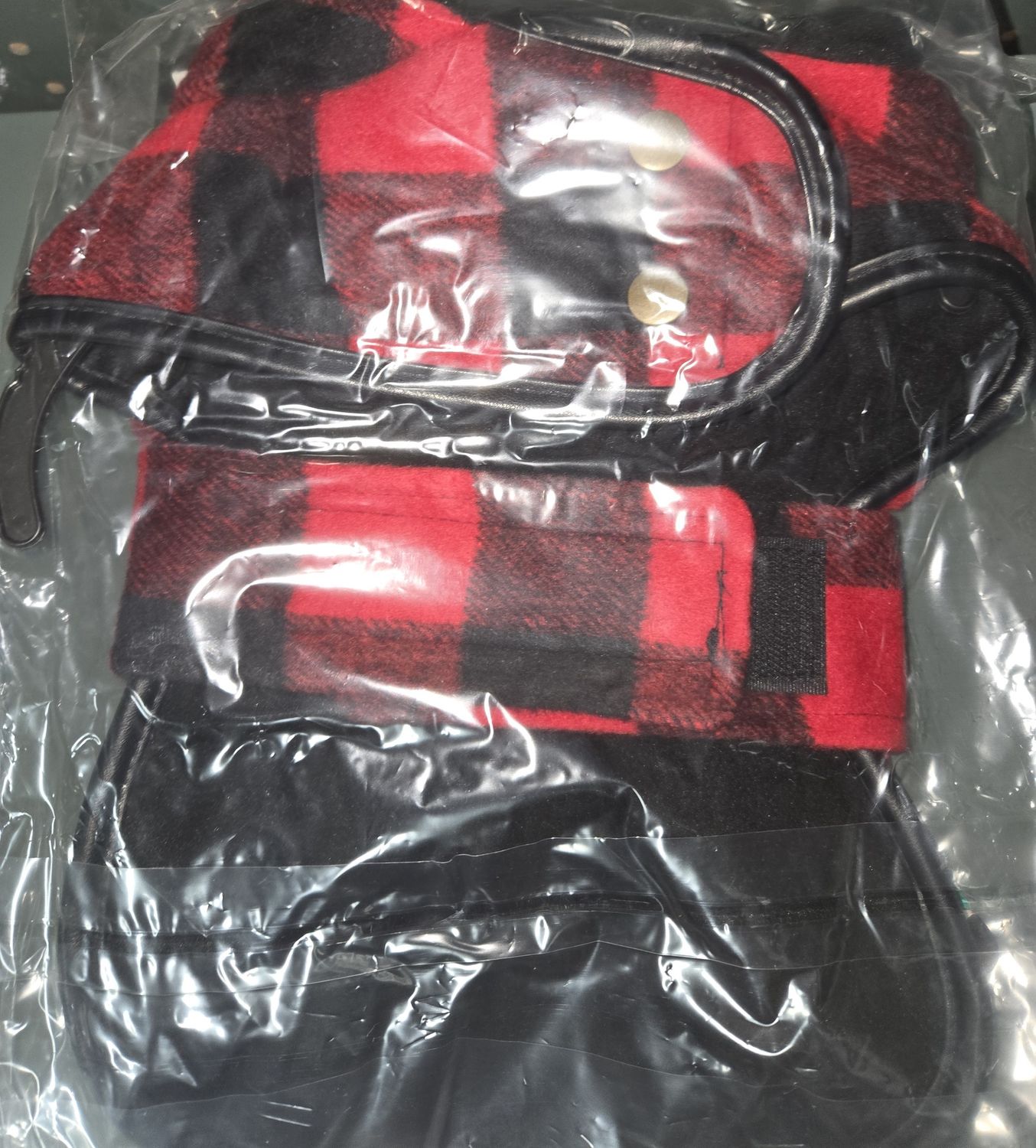 DQ Lumberjacket Red 12&quot;