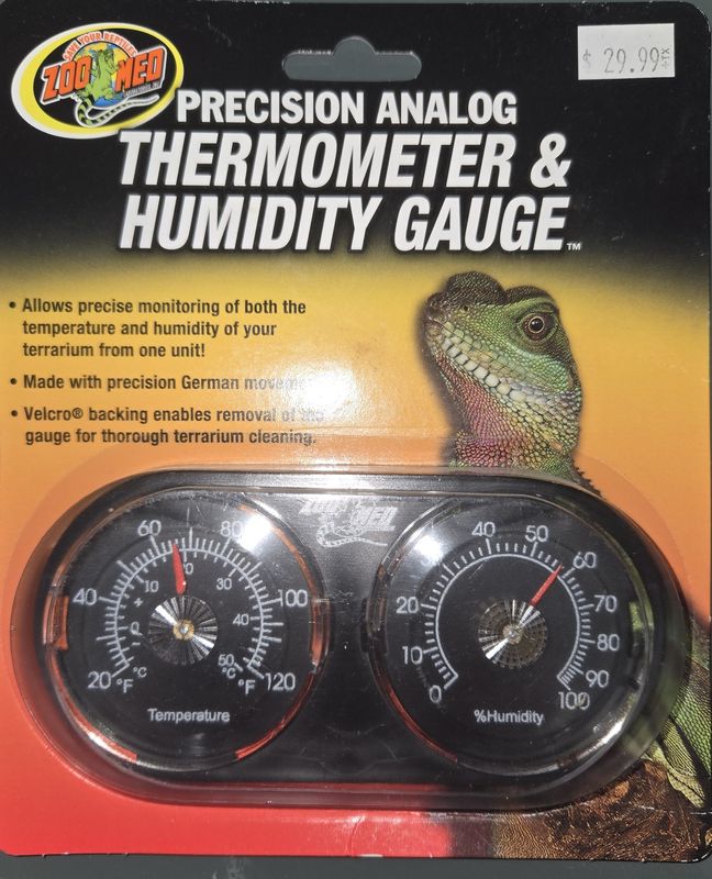 Dual Thermometer /Humidity Guage