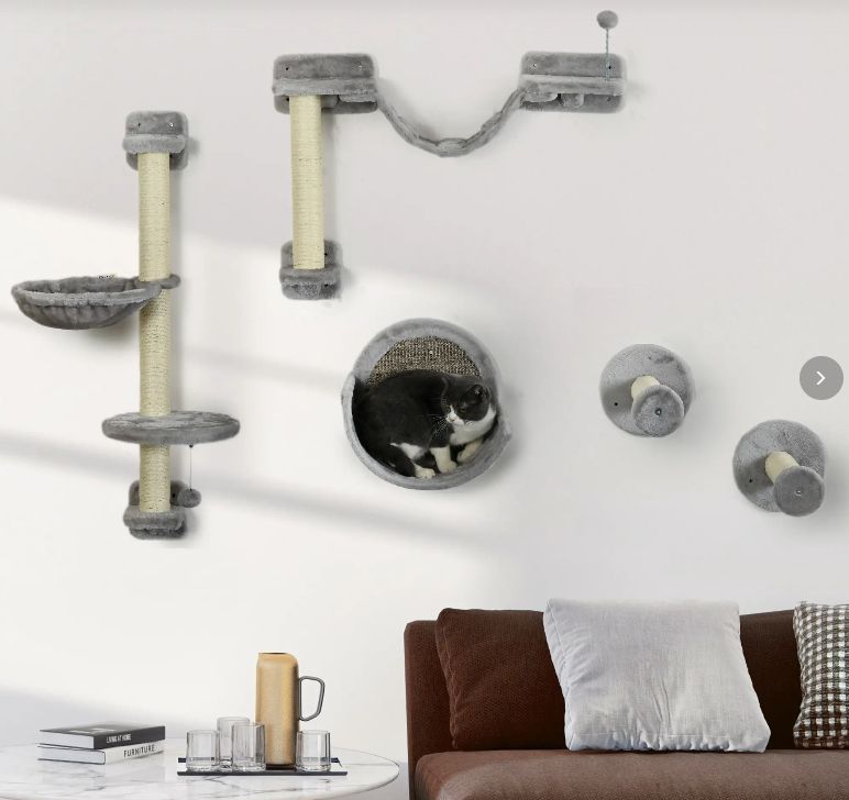 PawHut 5PCs Cat Wall Shelves with Scratch Posts