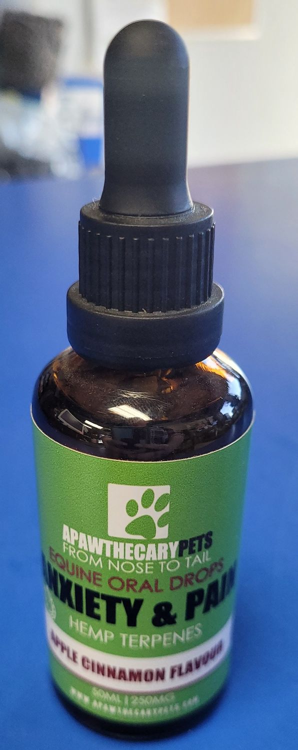 Apawthecary Hemp Oil Horse Oral Drops 50ml Apple Cinnamon