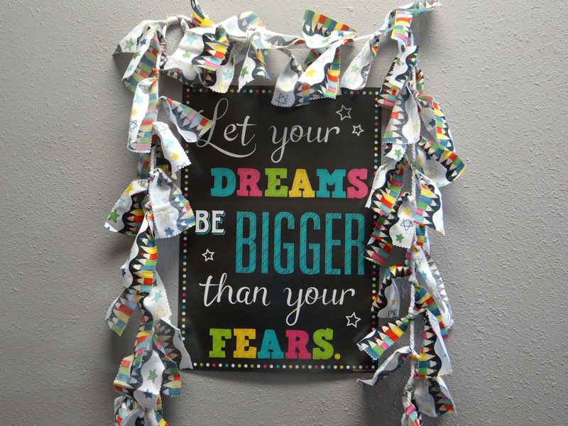 Back to School Colored Pencils Garland