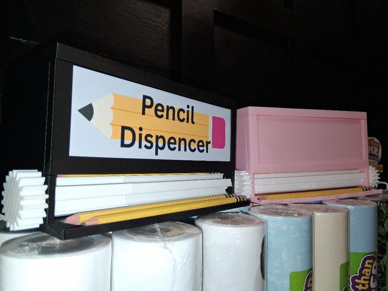 Pencil Dispenser/Pink