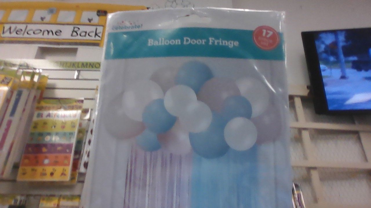Balloon Door Fringe