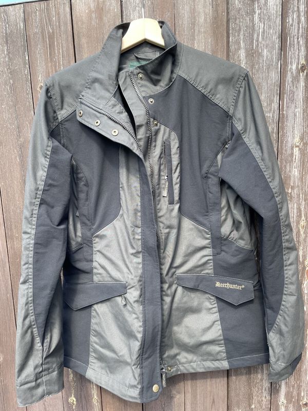 Deerhunter Lady Ann Freizeit-/ Wanderjacke Gr. 42, schwarz Deerhunter Lady Ann Freizeit-/ Wanderjacke Gr. 42, schwarz