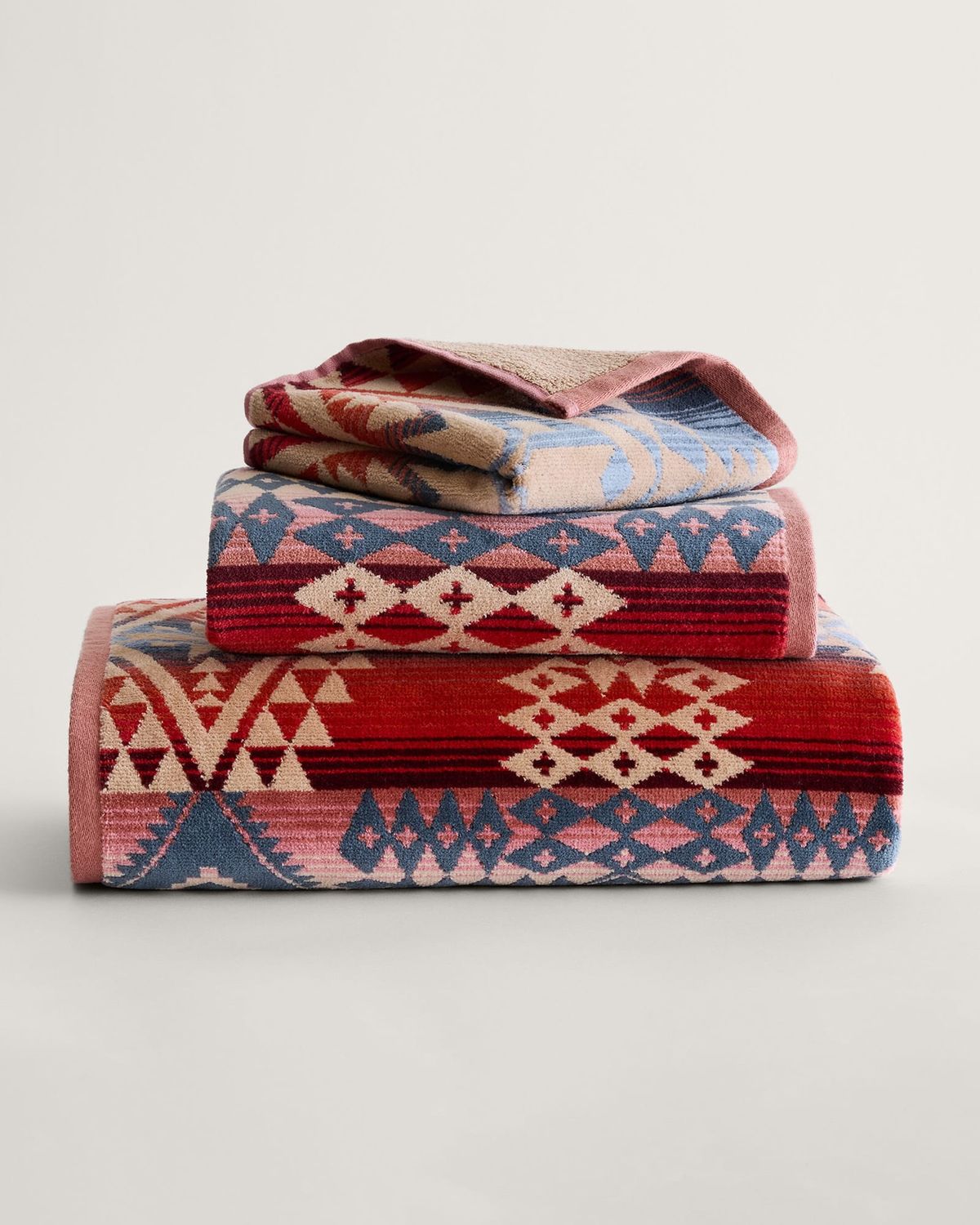 PENDLETON CANYONLANDS JACQUARD TOWEL COLLECTION