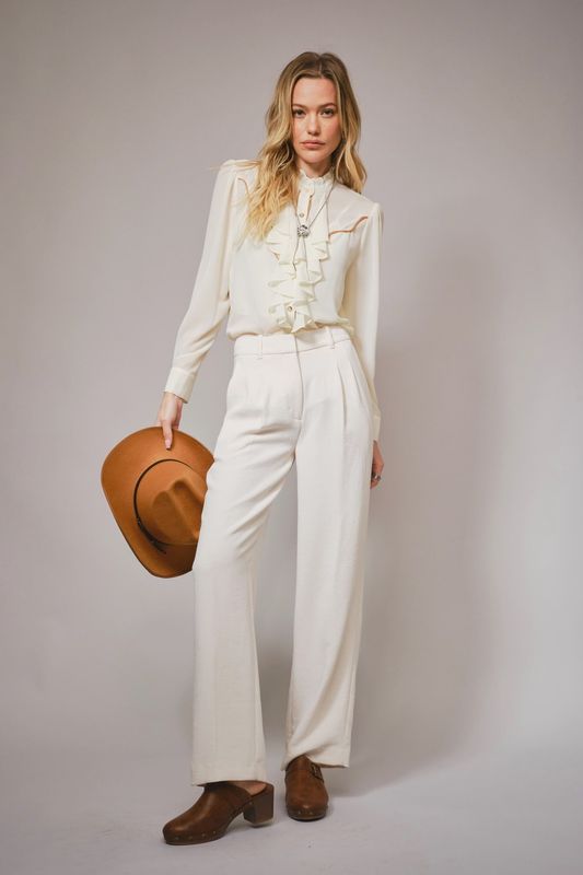 BLUE B WOMEN'S LONG SLEEVE CHELSEA RUFFLE FRONT BUTTON UP BLOUSE - CREAM