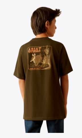 ARIAT BOYS' GRAPHIC TEE - DARK OLIVE ARIAT BOYS' GRAPHIC TEE - DARK OLIVE