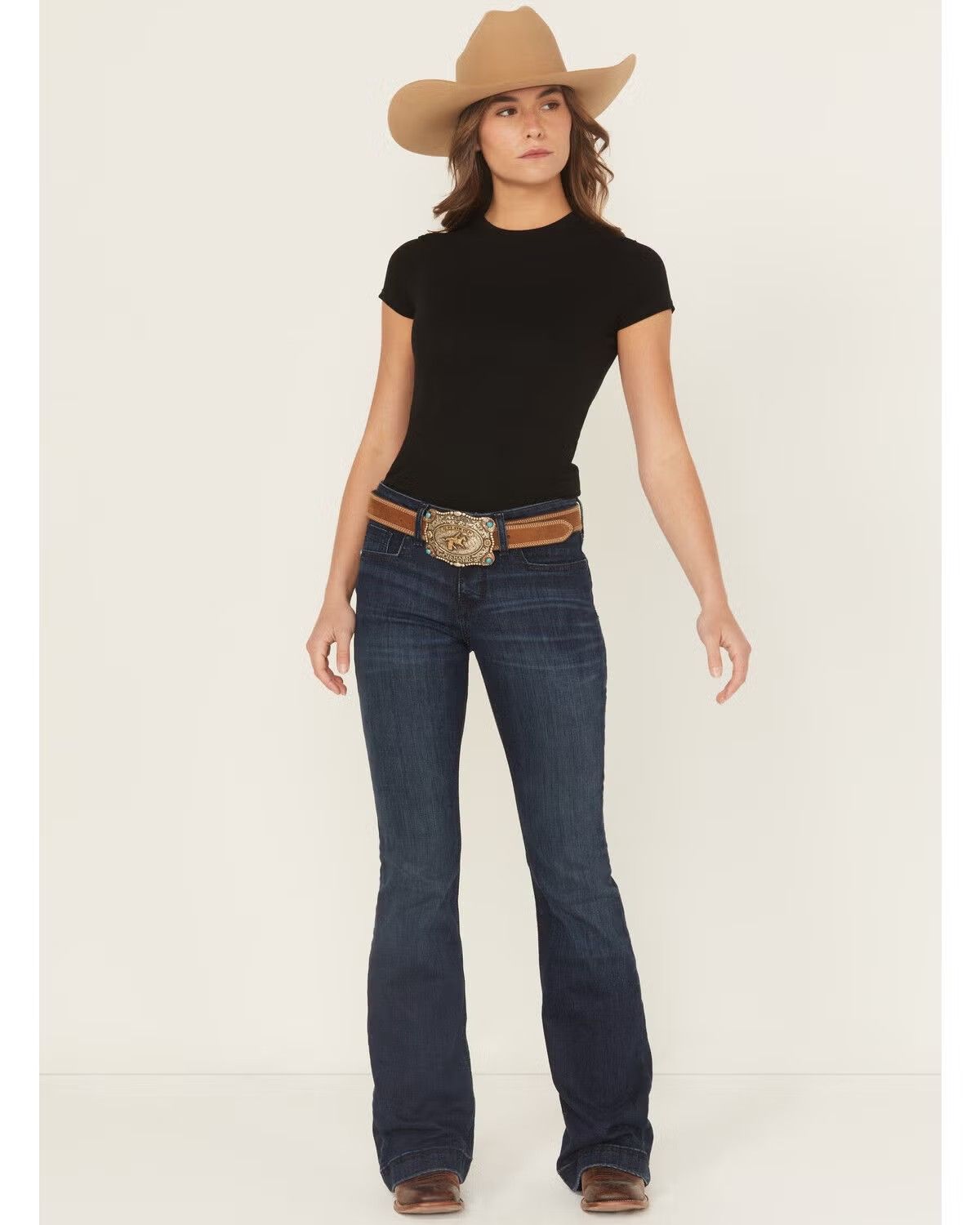 CINCH WOMEN'S LYNDEN MODERATE RISE SLIM FIT TROUSER JEAN