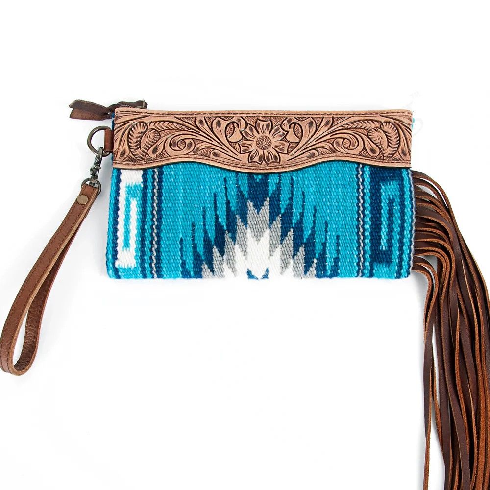 AMERICAN DARLING WOVEN WRISTLET