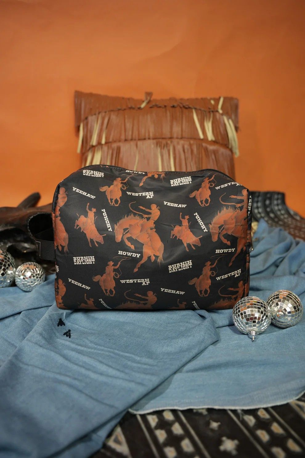 2 FLY CO. TRAVELER BAG, STYLE: RODEO RUST