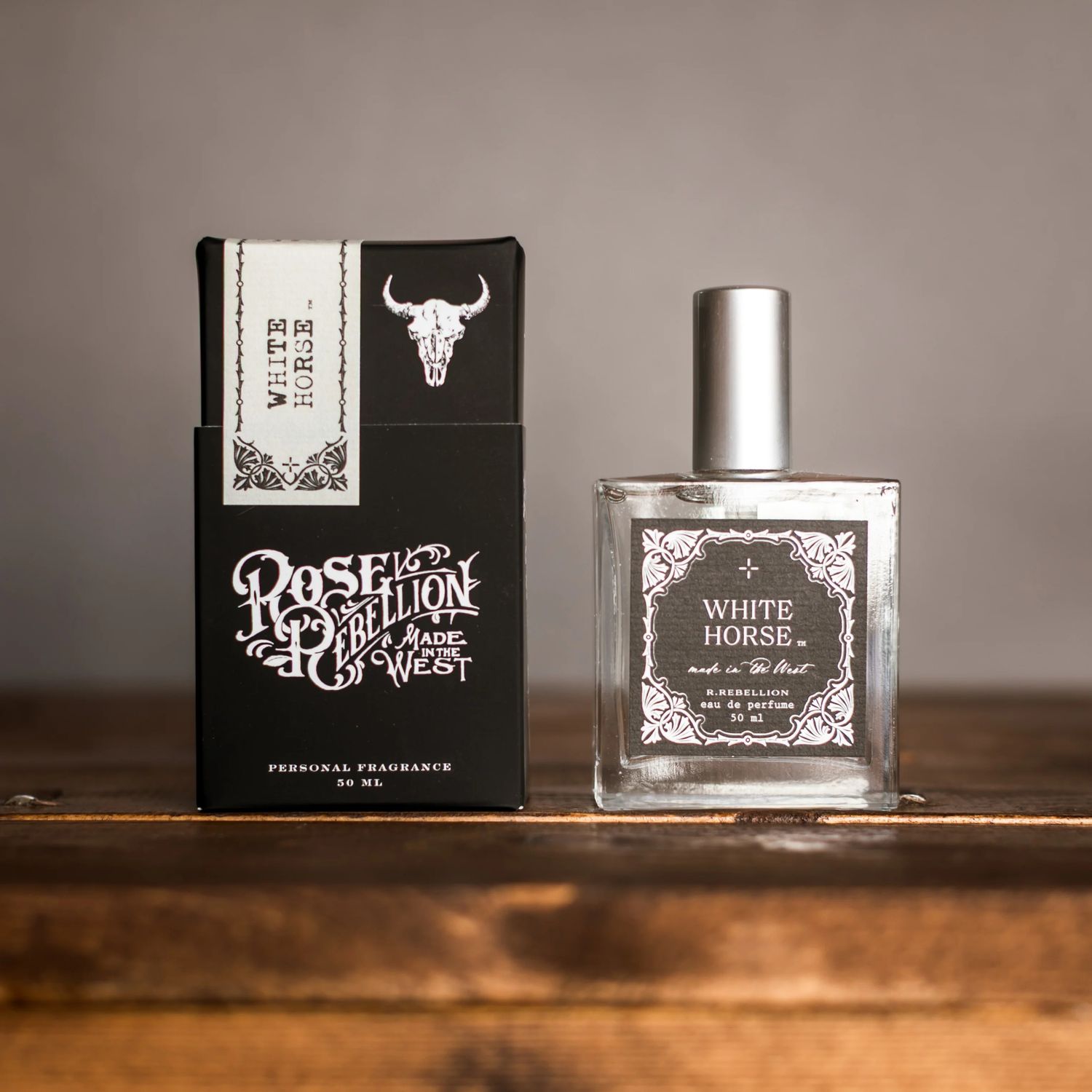 R. REBELLION FRAGRANCE - WHITE HORSE