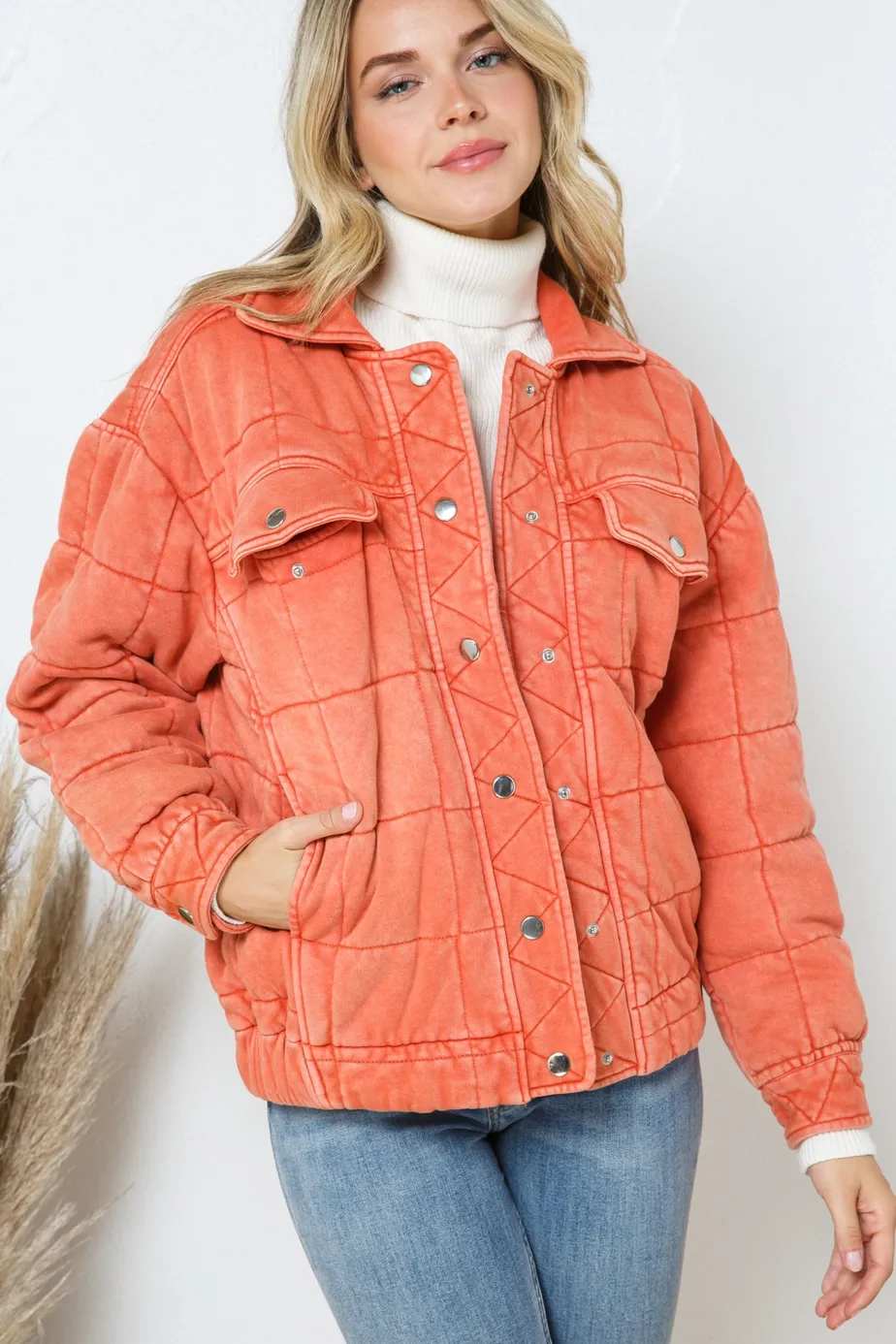 BLUE B WOMEN'S STONE WASHED QUILTED POCKET FRONT JACKET - RUST