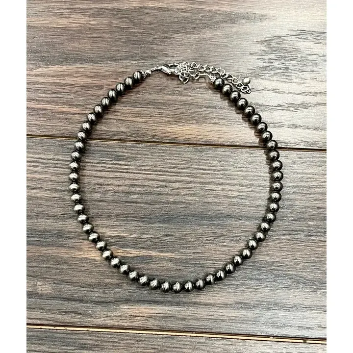 ISAC TRADING INC. 16" 8MM POLISH NAVAJO BEAD NECKLACE