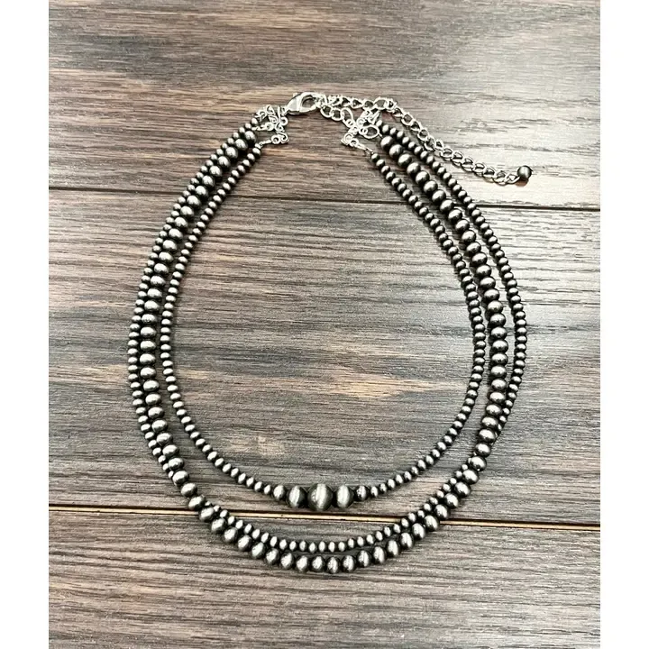 ISAC TRADING INC. 18" NAVAJO BEAD NECKLACE