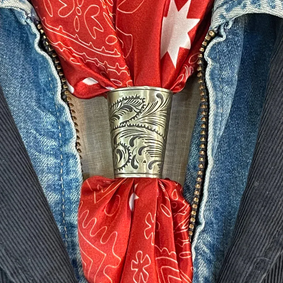 FRINGE SCARVES GIDDY UP SILVER SCARF SLIDE