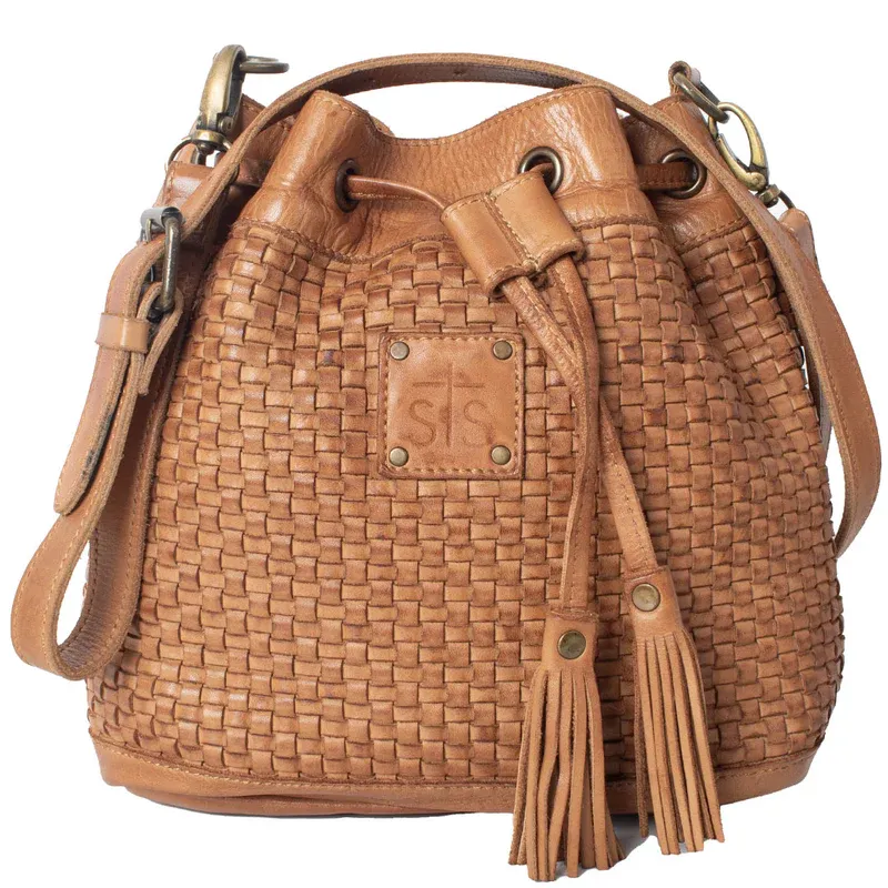 STS RANCHWEAR SWWET GRASS BUCKET BAG
