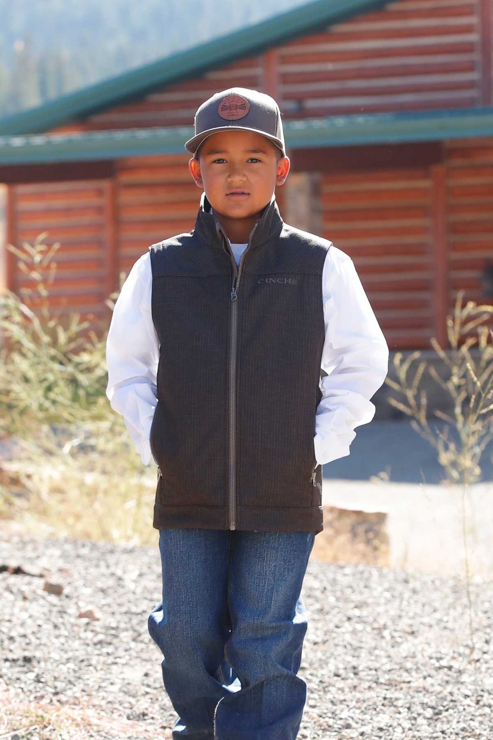 CINCH BOYS' BONDED VEST - DARK BROWN