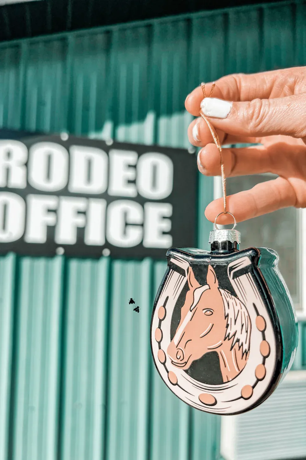 2 FLY CO. DECK THE STALLS ORNAMENT