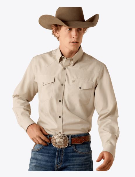 ARIAT MEN'S LONG SLEEVE WRINKLE FREE PINPOINT OXFORD FITTED PEARL SNAP SHIRT - BRINDLE