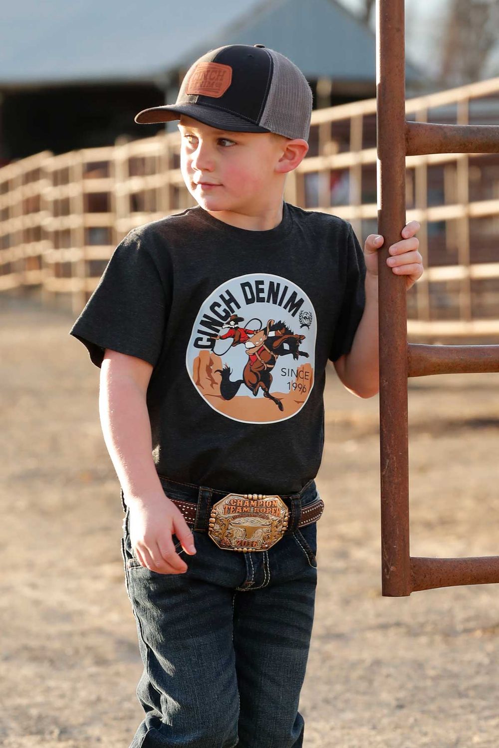 CINCH BOYS' SHORT SLEEVE TEE - CHARCOAL