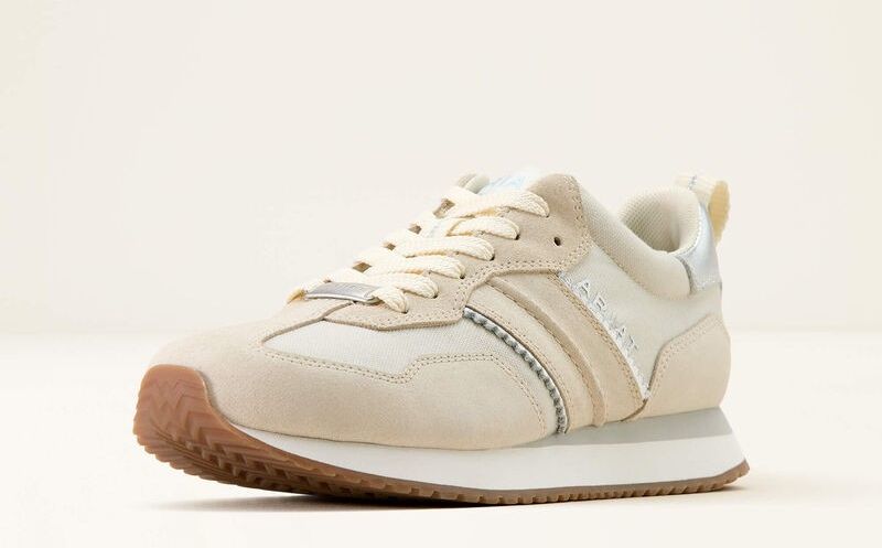 ARIAT WOMEN'S RANCH RUNNER SHOE - BUTTERCREAM