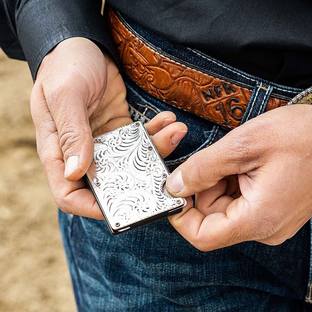 MONTANA SILVERSMITHS MEN'S CARD HOLDER - FULLY ENGRAVED SILVER