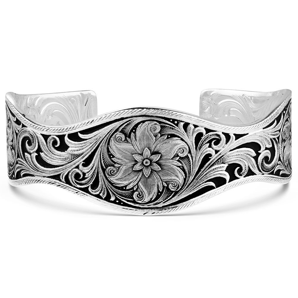 MONTANA SILVERSMITHS - BRACELET - SCALLOPED EDGE STAR FLOWER