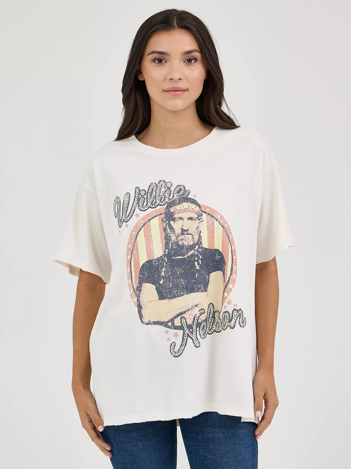 WRANGLER WOMEN'S OVERSIZED SHORT SLEEVE WILLIE NELSON GRAPHIC TEE - MARSHMALLOW