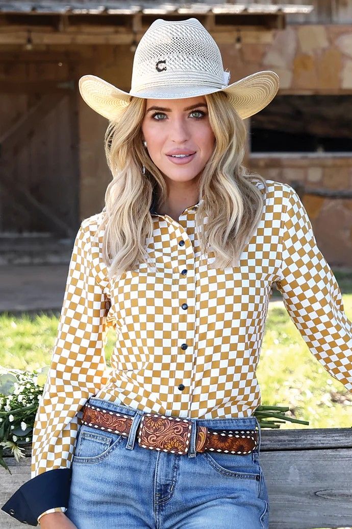 CRUEL DENIM WOMEN'S LONG SLEEVE CHECKERED PEARL SNAP SHIRT - GOLD