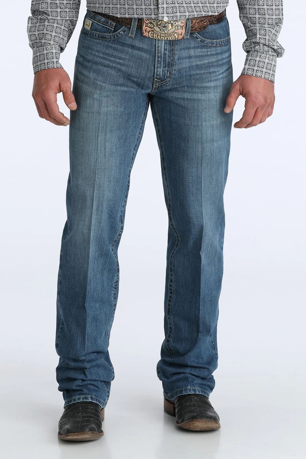 CINCH MEN'S GRANT RELAXED FIT MID RISE BOOTCUT JEAN - MEDIUM STONE INDIGO