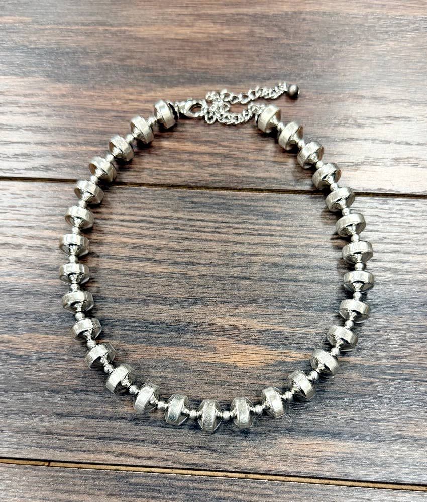 ISAC TRADING INC. WOMEN'S 15" HANDMADE SILVER NAVAJO NECKLACE