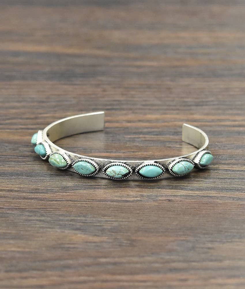 ISAC TRADING INC. WOMEN'S NAVAJO SIDEWAY OVAL TURQUOISE CUFF BRACELET