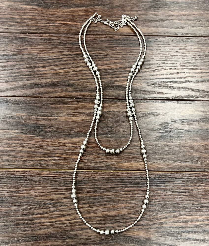 ISAC TRADING INC. WOMEN'S WESTERN SILVER-TONE BEAD STRAND NECKLACE