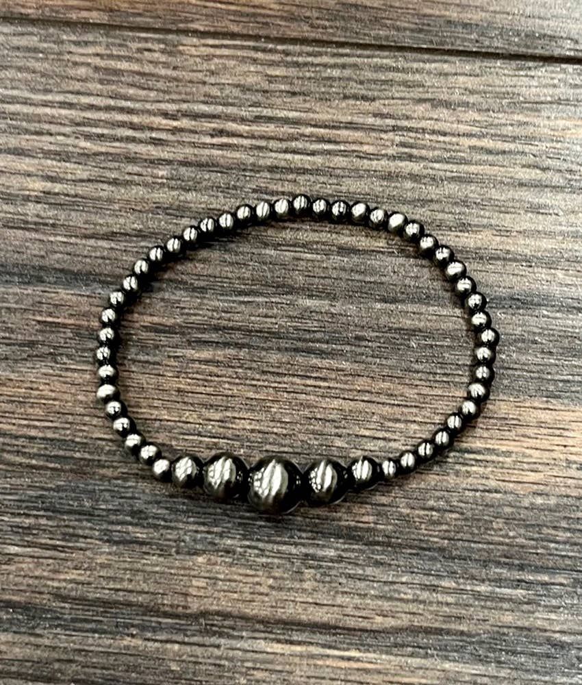 ISAC TRADING INC. WOMEN'S POLISH WESTERN BEAD STRETCH BRACELET