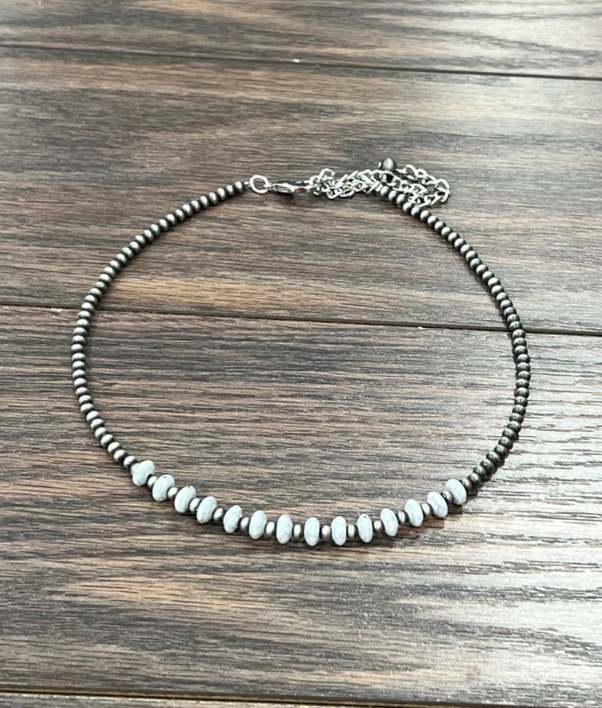 ISAC TRADING INC. WOMEN'S WESTERN BEAD NECKLACE - 736217