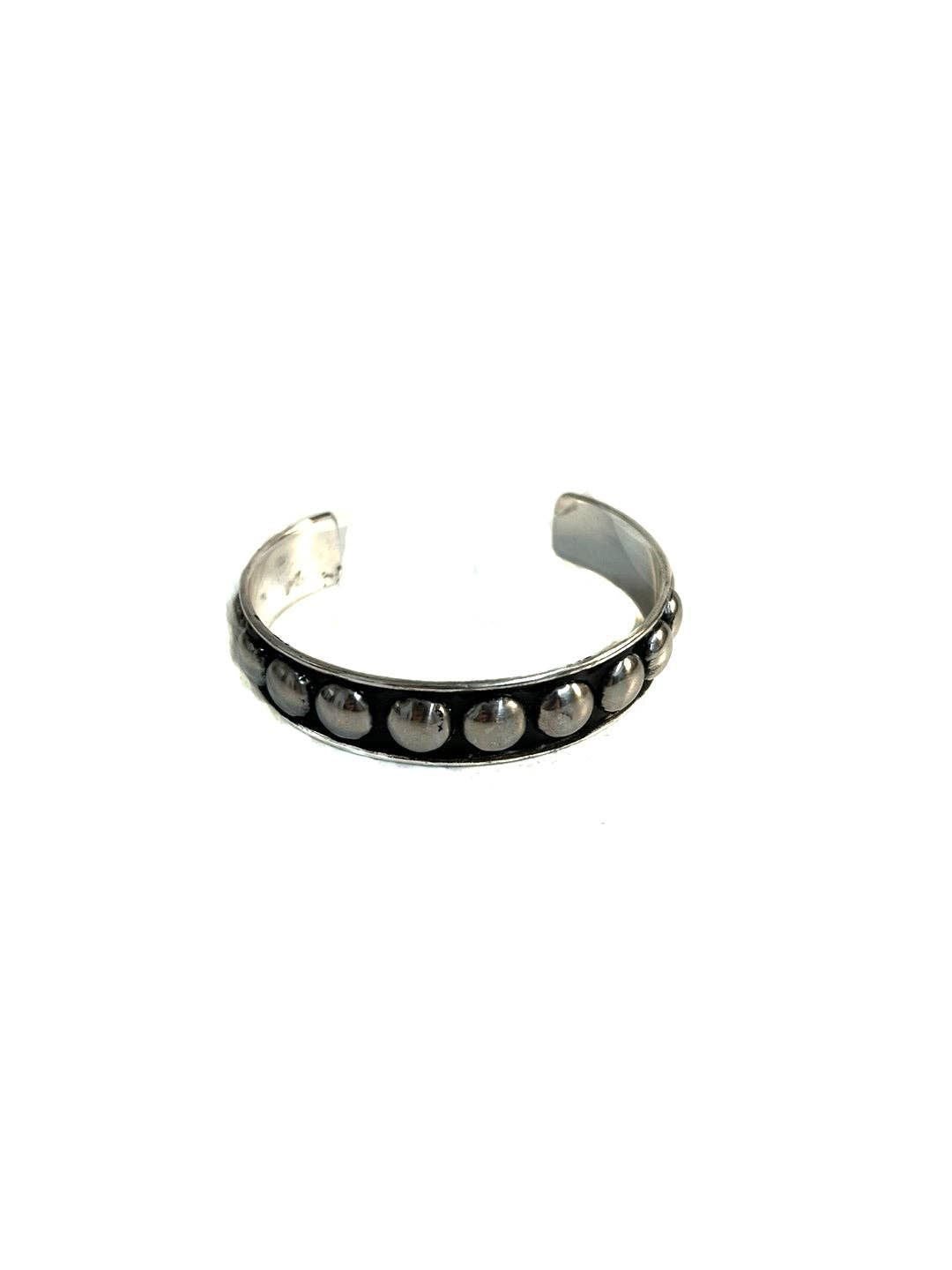 SNOWING WEST WESTERN BUBBLE METAL CUFF BRACELET, SIZE: Large