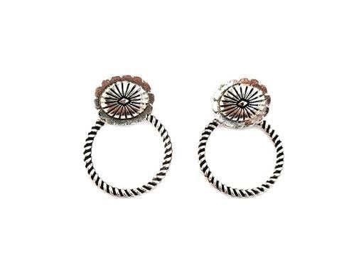 SNOWING WEST WESTERN CROSS DESIGN POST EARRINGS