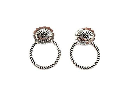 SNOWING WEST WESTERN CROSS DESIGN POST EARRINGS