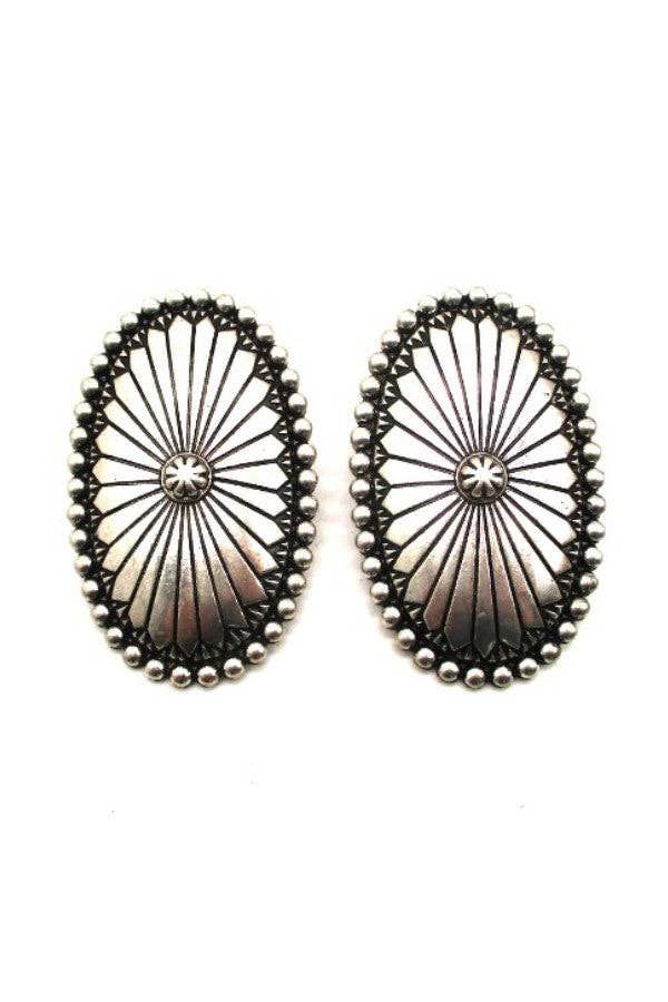 SNOWING WEST WESTERN CONCHO DESIGN POST EARRINGS(1)(1)