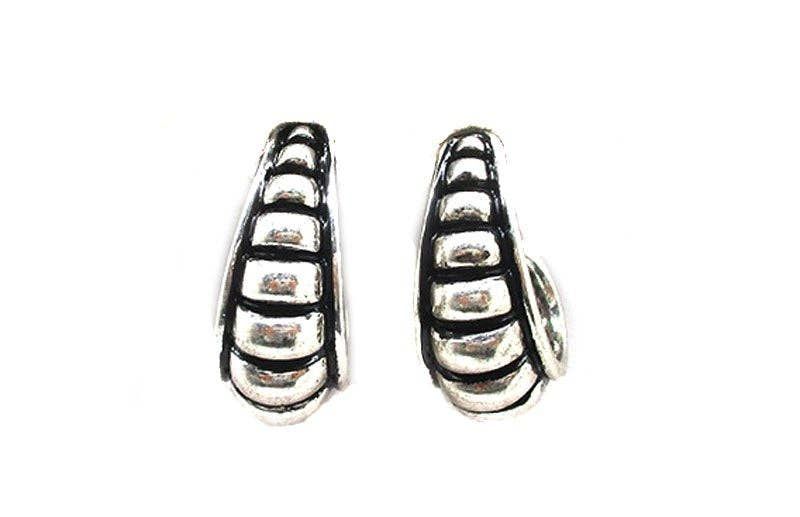 SNOWING WEST WESTERN BUBBLE HOOP EARRINGS(1)
