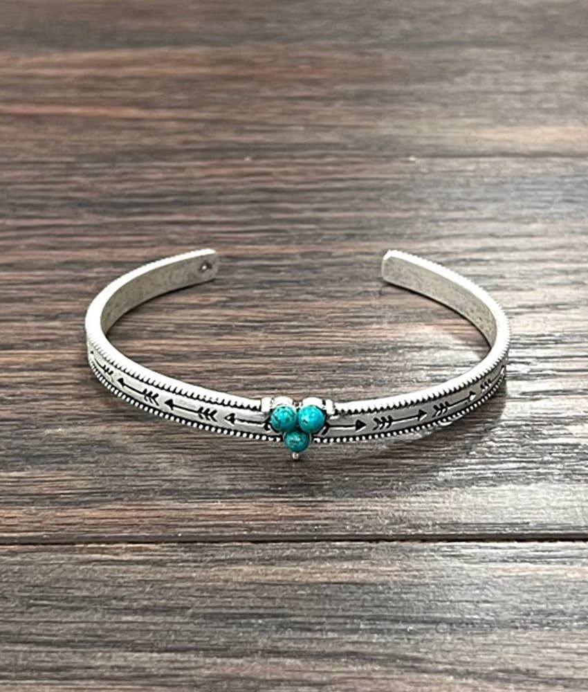 ISAC TRADING INC. WOMEN'S  4MM TURQUOISE CUFF BRACELET
