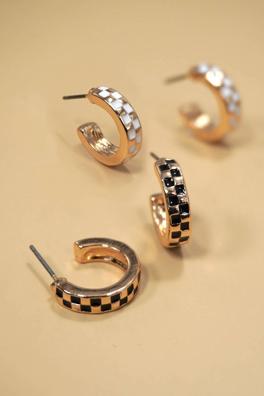 JOSSLYN BY WALL TO WALL  MINI CHECKER HOOP HUGGIE EARRINGS