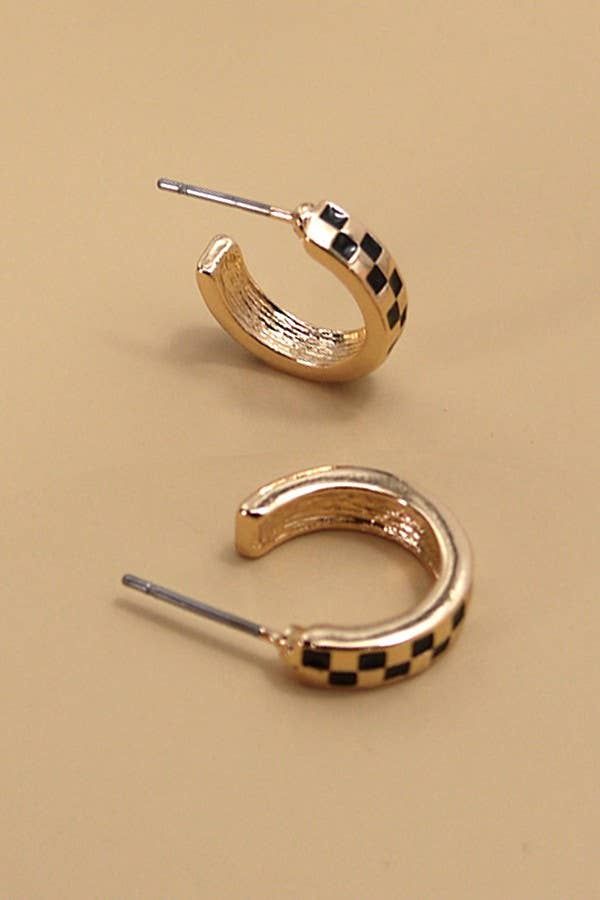 JOSSLYN BY WALL TO WALL  MINI CHECKER HOOP HUGGIE EARRINGS, COLOR: gold/black