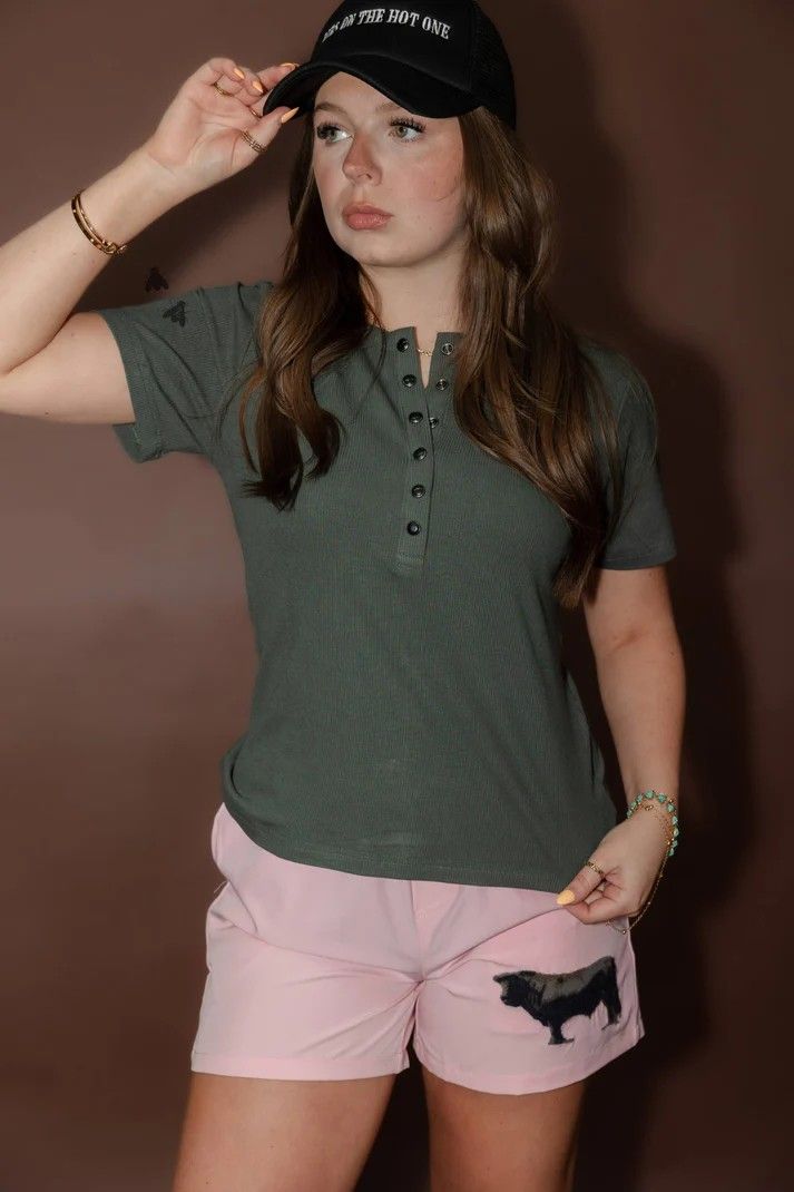2 FLY CO. WOMEN'S SHORT SLEEVE YOAKUM TEE SHIRT - FOREST GREEN